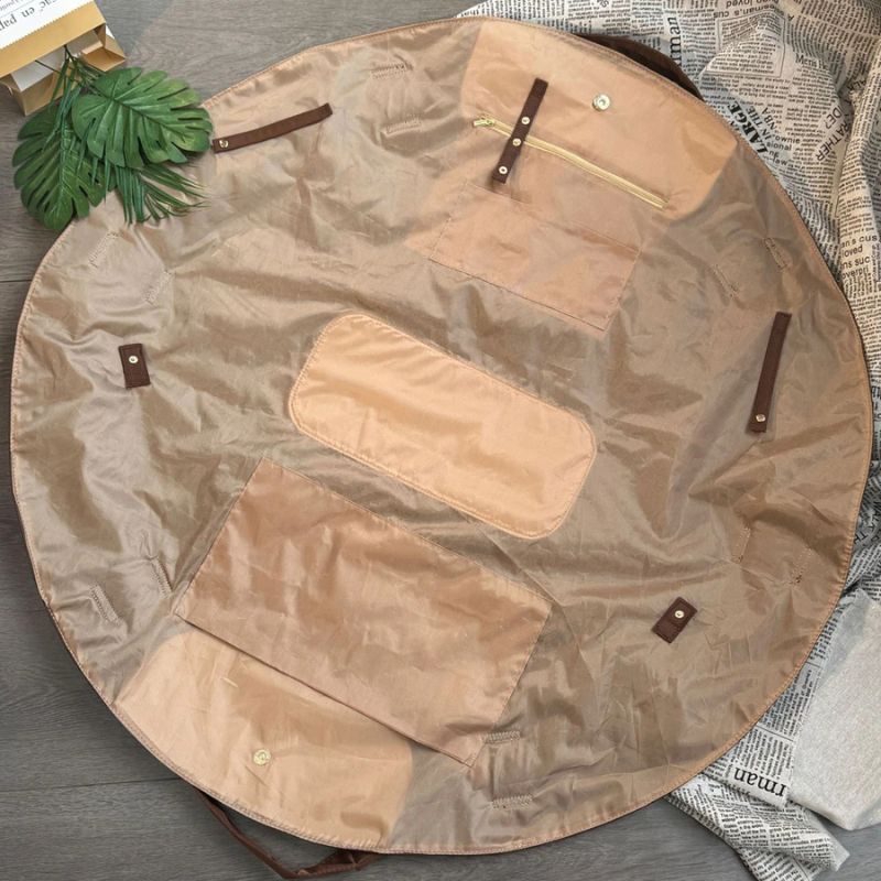 Revuera Tote Bag