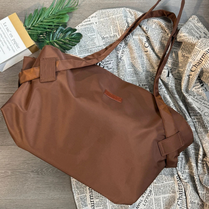 Revuera Tote Bag